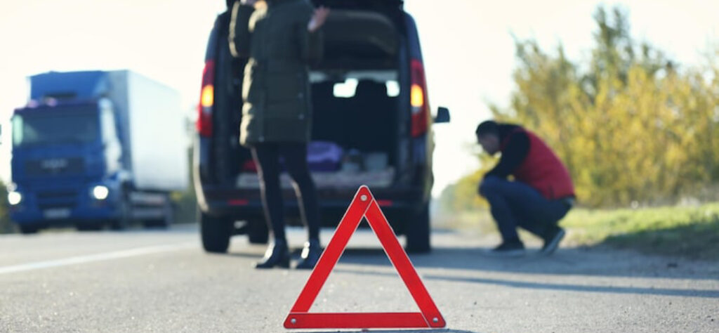 roadside-assistance-in-Newington-CT